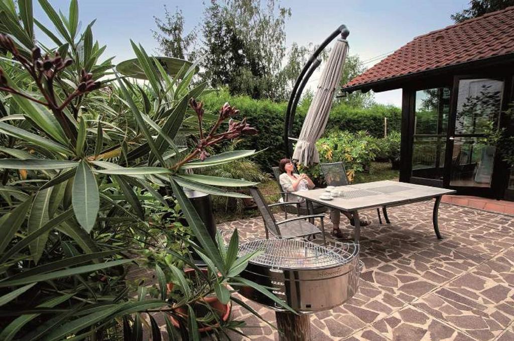 Haus "Am Muehlheimer Berg" Mörnsheim Exteriör bild